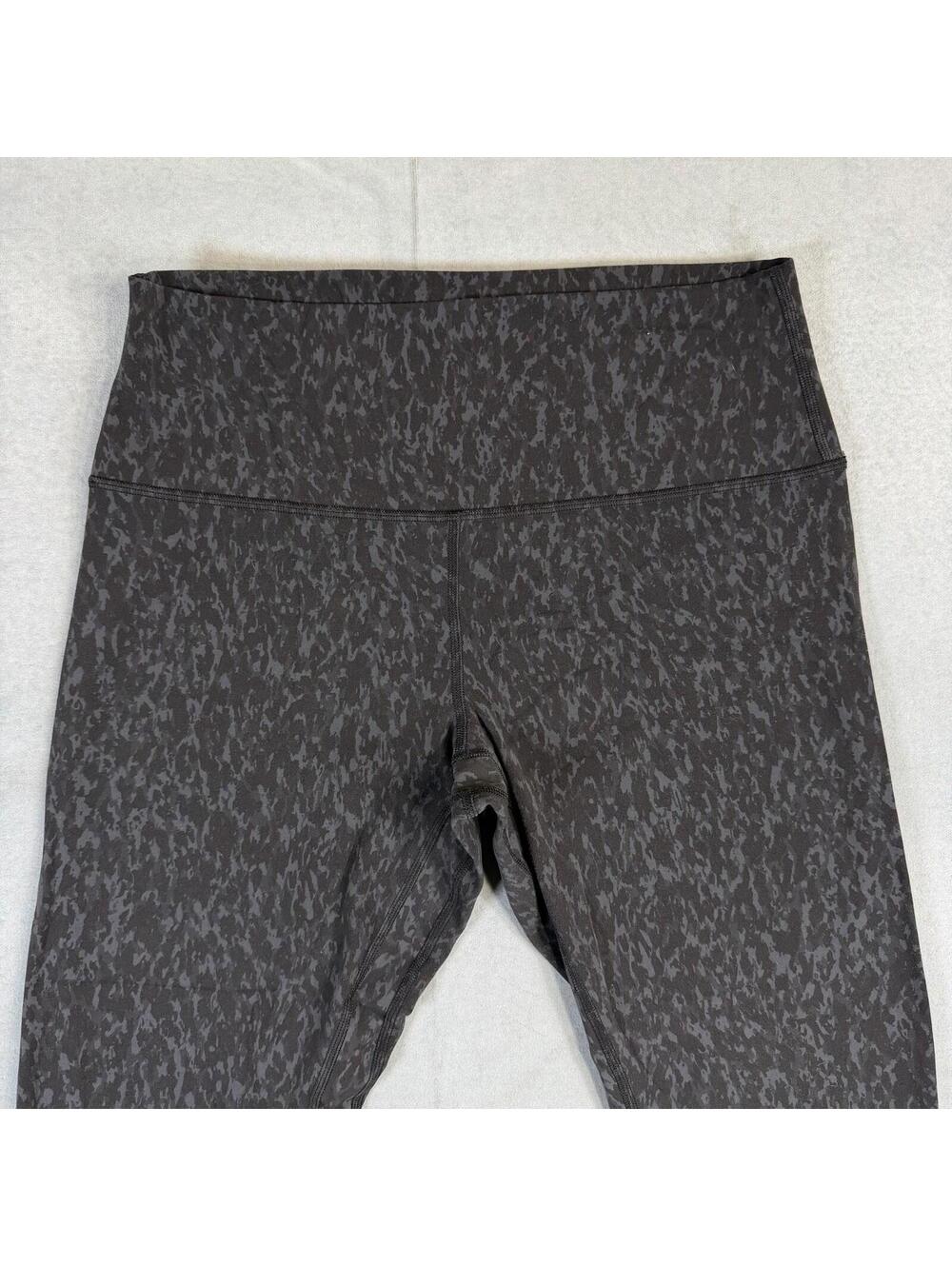 Lululemon Align Pants Womens 10 Gray Leopard Camo Crop 25” High Rise Leggings - Picture 2 of 7